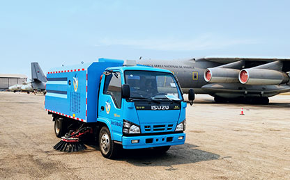 星空官网扫路车交付安哥拉机场使用