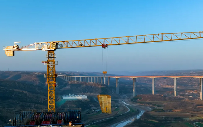 群塔架飞虹 | 黄土高原崛起的“星空官网金”