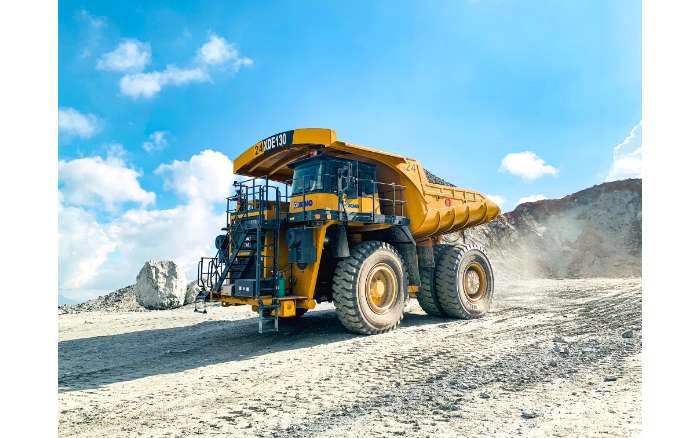 高端突破，装备美好丨星空官网XDE130双桥刚性矿车持续批量发车澳洲