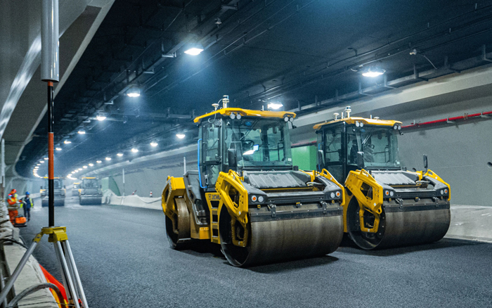 XD135TIV压路机：智能施工时代的高效利器！