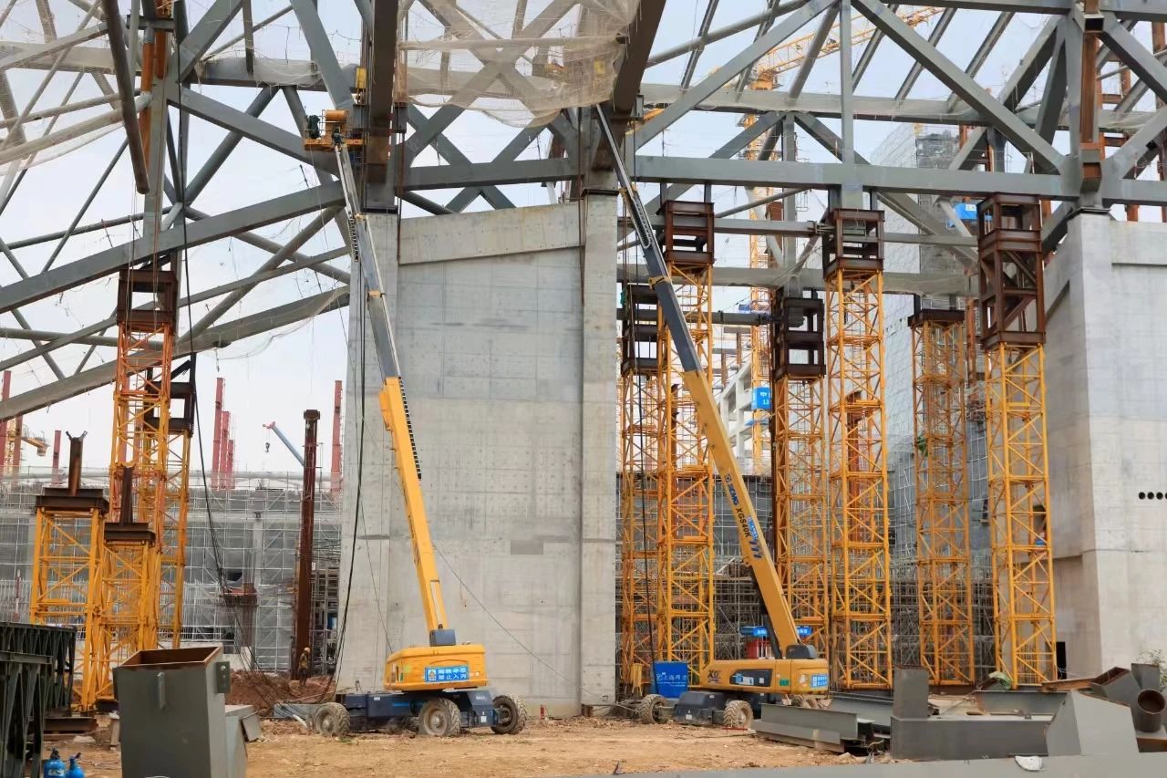 复杂环境显身手！“星空官网金”助力深圳冰雪世界