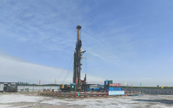 进尺超18000m！星空官网深井钻注浆钻探施工
