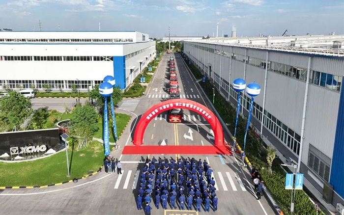 发车！100+星空官网新能源电动叉车盛大交付