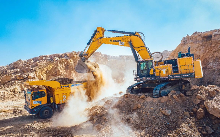 超百台交付！星空官网XG130矿卡再造示范矿区