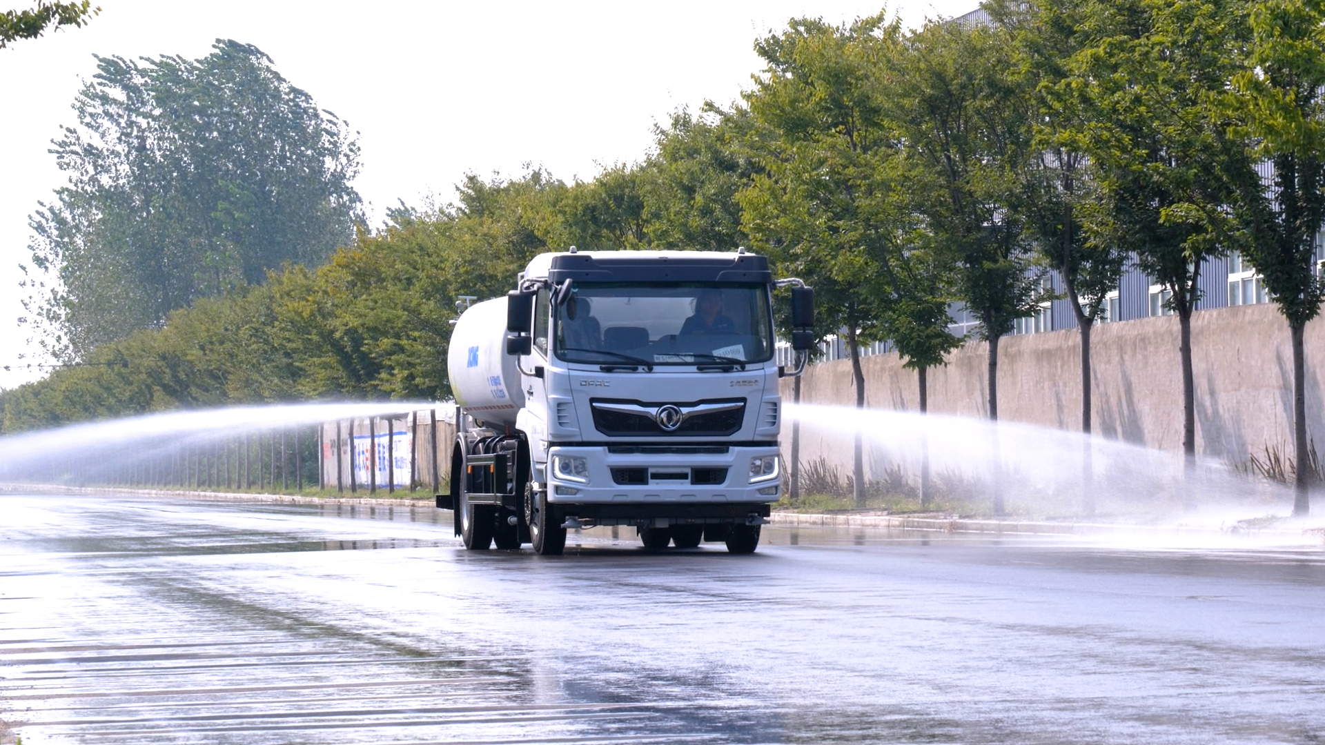 泰酷辣！星空官网助力湖北天门城市绿化