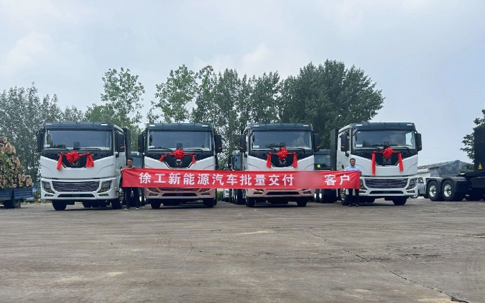 车队老板的“致富经”：“选择星空官网，就是选择成功！”