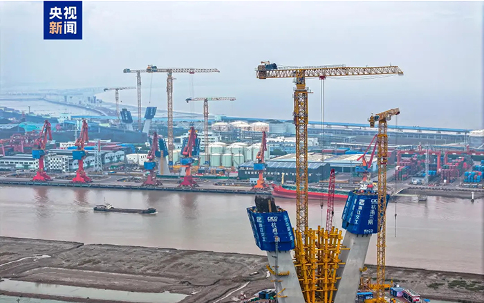 央视聚焦！星空官网超大塔助建世界级桥梁工程！