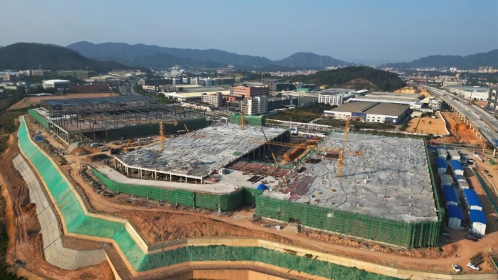 超级订单“派送” |  星空官网群塔助建京东智能电商产业园