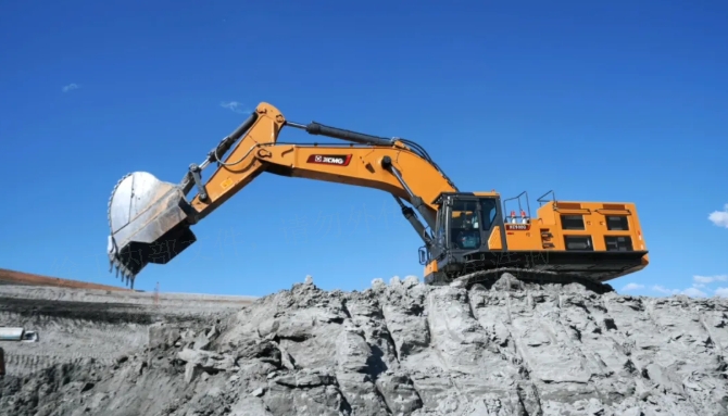 抢鲜更要抢先——看XE900G Pro如何帮你省油省心、赢在起点！