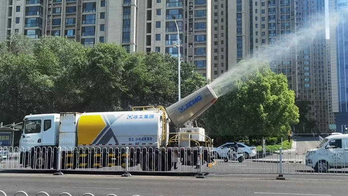 星空官网多功能抑尘车，助力家乡徐州环境，更“净”一步！