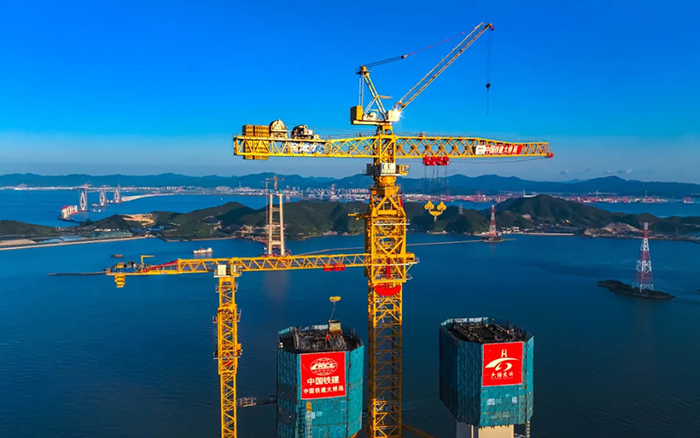 246.3米封顶！这座世界级跨海大桥“星空官网造”