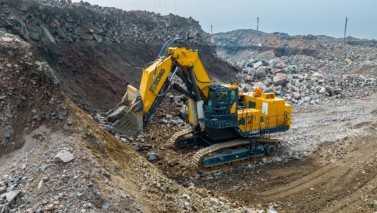 星空官网XE1350E挖掘机批量交付东南大区