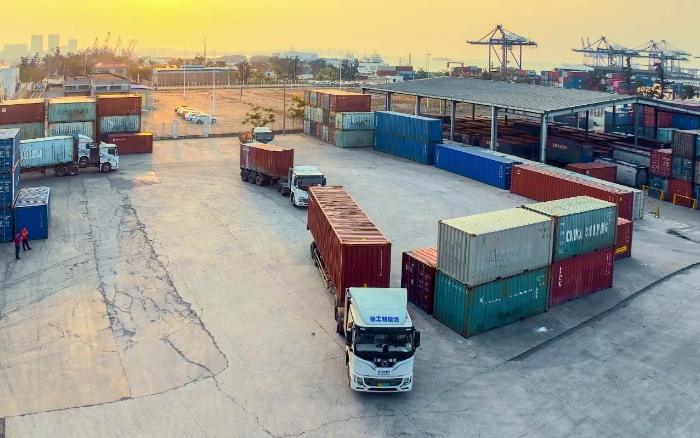 从技术到生态:星空官网新能源重卡构建海南港口绿色运输闭环