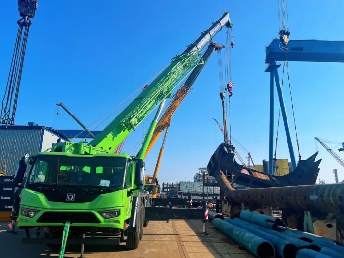 客户为何在北京展前“抢单”？星空官网G2代新能源起重机给出硬核答案