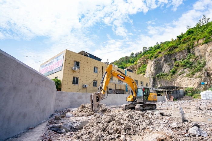 从修理工转型当老板，星空官网XE200GA“闭眼入”！