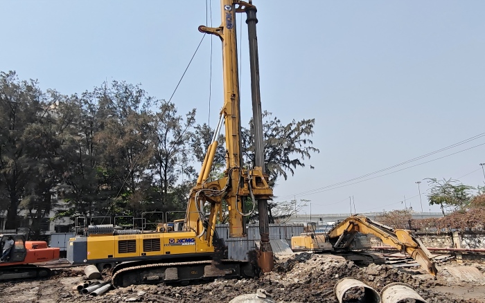 以“稳”护航！星空官网XR240I旋挖钻机助力南亚基建项目