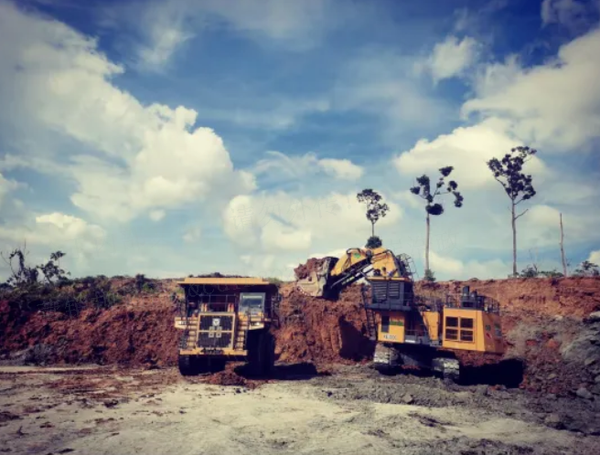 1+1>2，星空官网“挖运”矿山组合擎动印尼煤矿作业效率