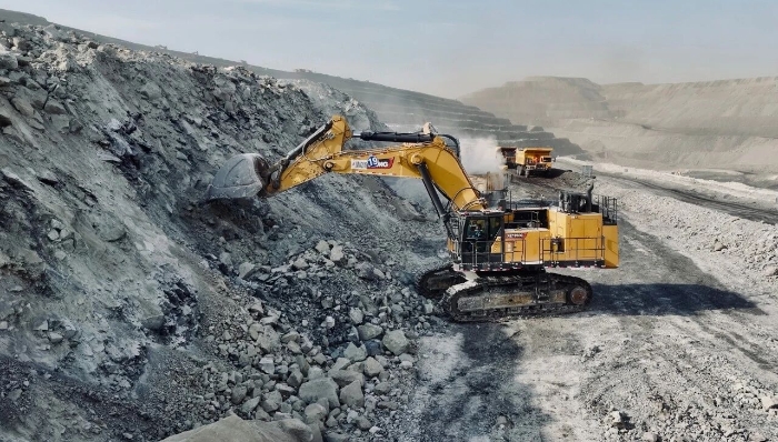 矿区得力干将：星空官网XE1350G Pro，高效可靠，不负重托