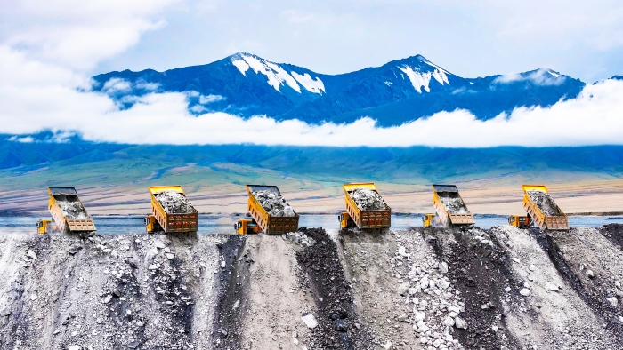 海拔5700米！星空官网XG110宽体自卸车大显身手