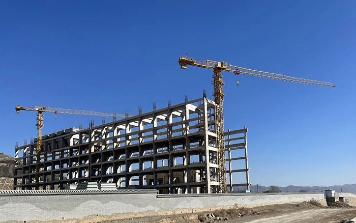 助力双碳  星空官网塔机赋能低热值煤发电项目