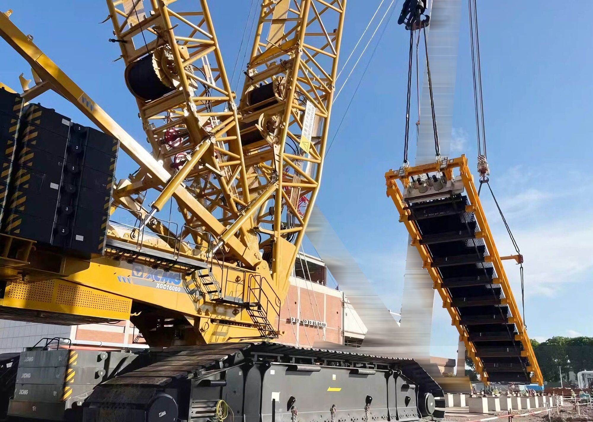 3300吨从从容容！XGC16000现身东南亚，完成海外高端市场严苛实测