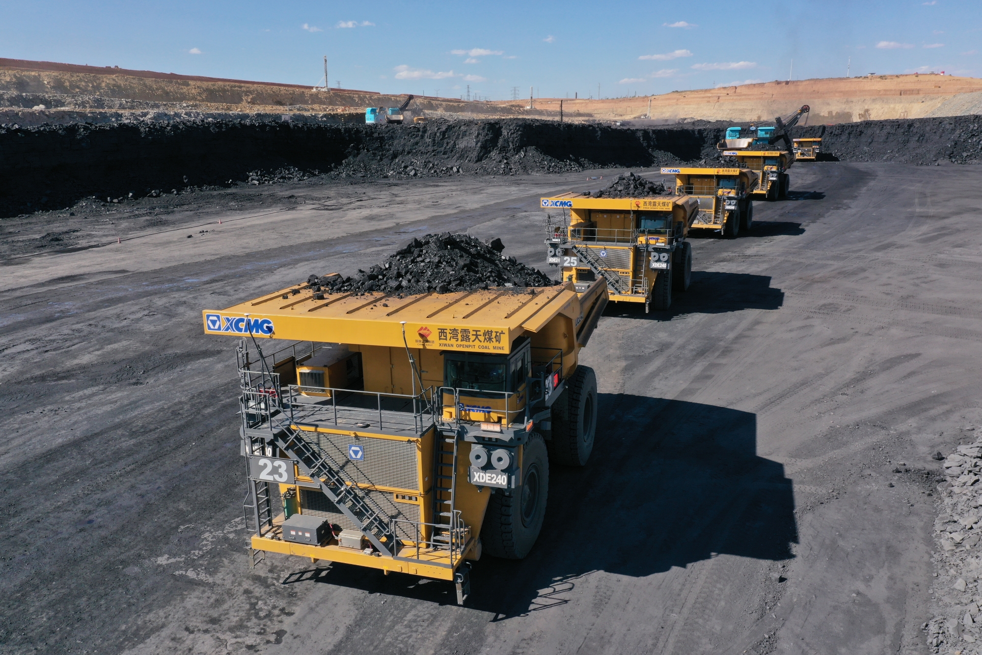 星空官网无人驾驶XDE240再出圈