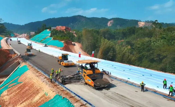 压实跳出“凭经验”，智能技术来 “把关”