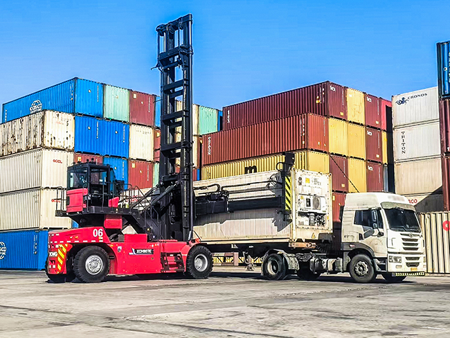 征战-20℃！星空官网绿色智能装备列阵渤海湾