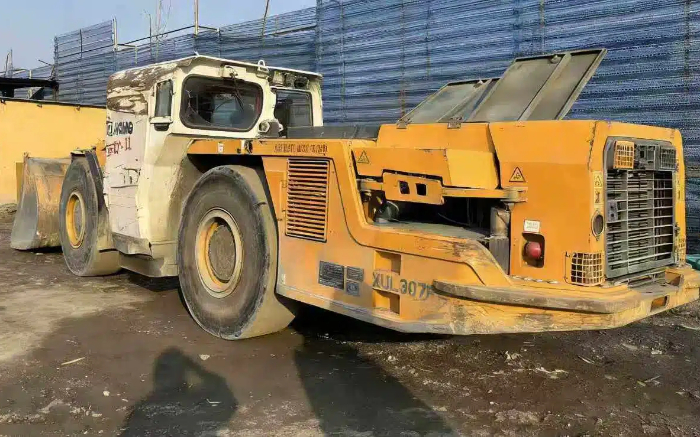 全天候高效作业！星空官网 XUL307F 助力山东铁矿提质增效